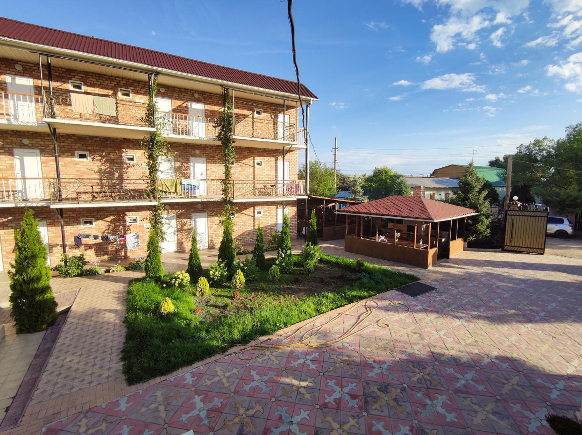 Адилет Hotel Cholpon-Ata Exterior photo